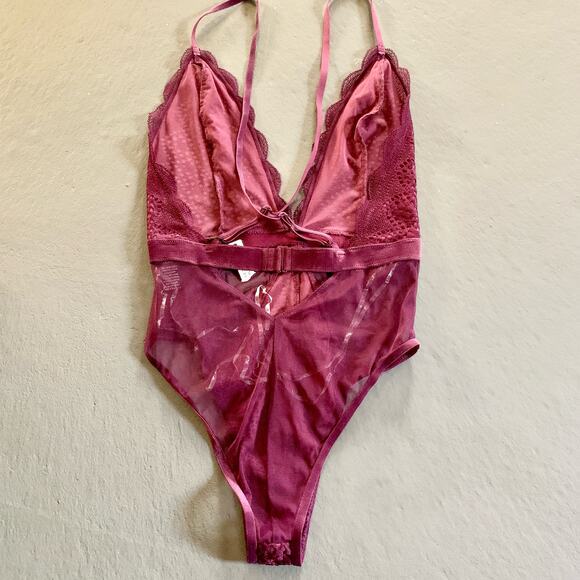 Victorias Secret Fishnet Lace Teddy Bodysuit XS Maroon Dark Cherry Red NWT - Picture 5 of 9